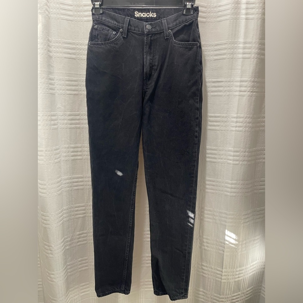 MOTHER Snacks high waisted twizzy skimp smacking good black jeans